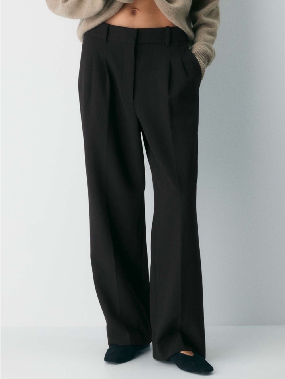 Aritzia Babaton The Effortless Pants BNWOT